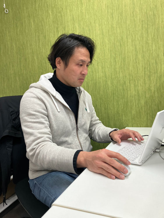 江藤大和（委員長）